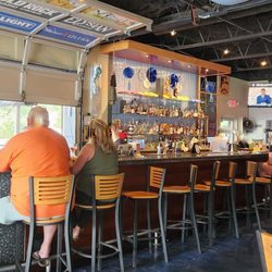 Schooners Grill - Bar