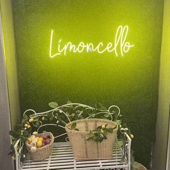 Limoncello - Italian Near Me - Miami Beach, Florida