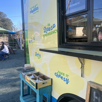 Harmony Valley Creamery - Ice Cream & Frozen Yogurt Near Me - Harmony, California