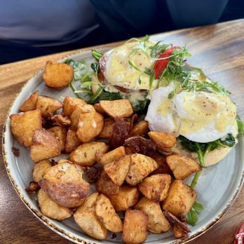 The Corner - Eggs Benedict - Breakfast & Brunch Near Me - Glendale, California The Corner - Eggs Benedict - Breakfast & Brunch Near Me - Glendale, California