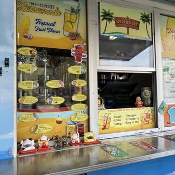 Hula Dog - Hot Dogs Near Me - Honolulu, Hawaii