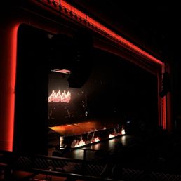 Stage Stage