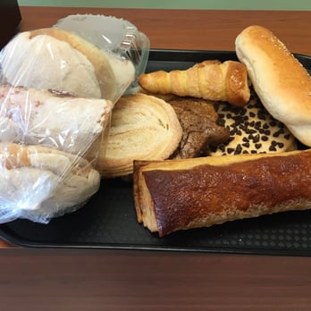 El Dorado Bakery - My tray- eyes bigger than my stomach but all for 17.00$(fritas not shown) - Bakeries Near Me - Lisle, Illinois