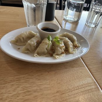 Delish Thai Kitchen - Thai Near Me - North Hollywood, California
