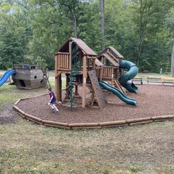 Sugar Creek Glen Campground - Part of the playground