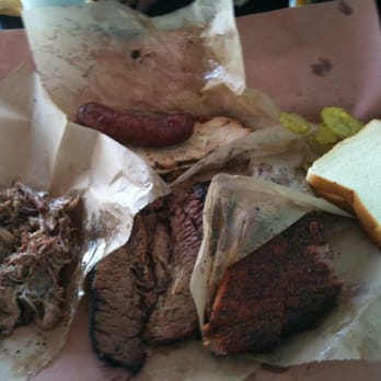 Franklin Barbecue - Meat melange. A lil bit of everything! - Barbeque Near Me - Austin, Texas Franklin Barbecue - Meat melange. A lil bit of everything! - Barbeque Near Me - Austin, Texas