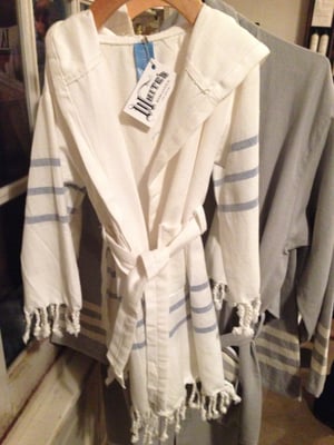 White's Mercantile 12 South by null