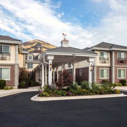 The Charleston At Cedar Hills