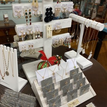 J Jordan - Accessories Near Me - Shelbyville, Tennessee