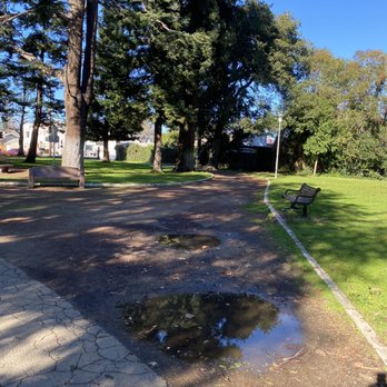Lincoln Park - Parks Near Me - Alameda, California Lincoln Park - Parks Near Me - Alameda, California