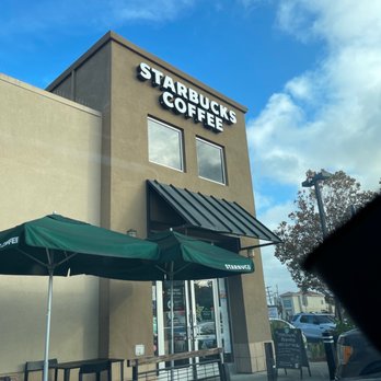 Starbucks - the outside of a starbucks coffee shop - Coffee & Tea Near Me - Menlo Park, California