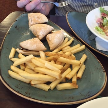 26 West Bar and Grill - Kids burger&chips...again I cut it up - Cocktail Bars Near Me - Belfast, BFS