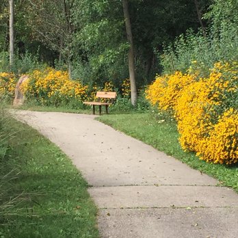 Elm Grove Park - Parks Near Me - Elm Grove, Wisconsin