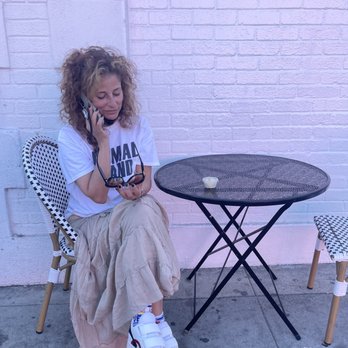 Carrera Cafe - Cute outside seating. - Cafes Near Me - Los Angeles, California Carrera Cafe - Cute outside seating. - Cafes Near Me - Los Angeles, California