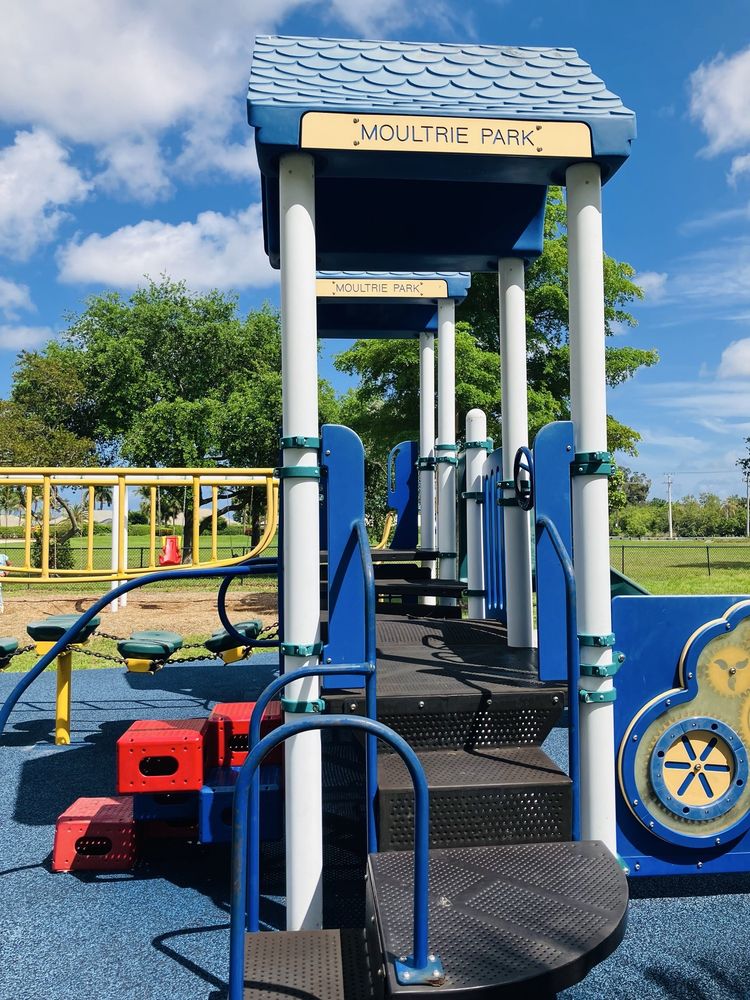 Moultrie Park Image