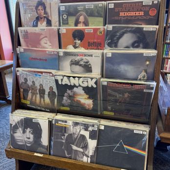 Grand Rapids Public Library - West Side Branch - Records to borrow - Libraries Near Me - Grand Rapids, Michigan Grand Rapids Public Library - West Side Branch - Records to borrow - Libraries Near Me - Grand Rapids, Michigan