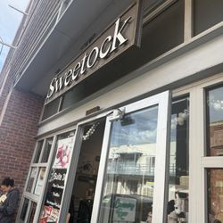 Sweetock - Her shop and also she's was also racist so smh