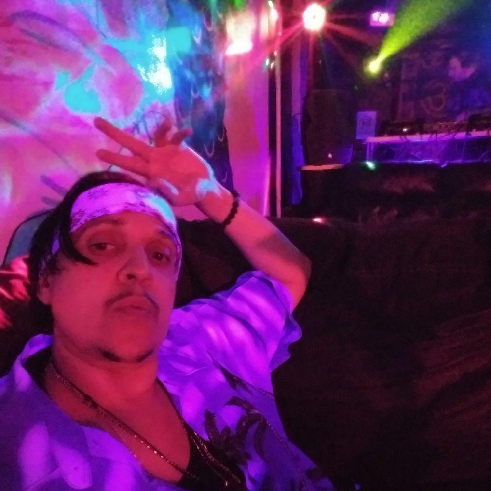 Cloud 9 Hookah - The lightshow was fun, even without wyrd glasses. - Hookah Bars Near Me - Pueblo, Colorado
