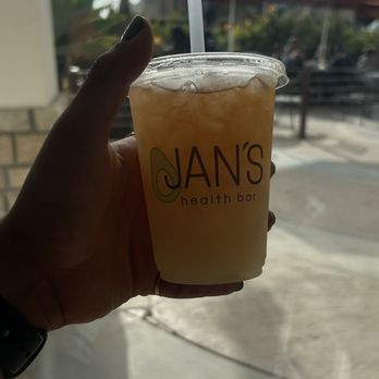 Jan's Health Bar - Salad Near Me - Laguna Beach, California