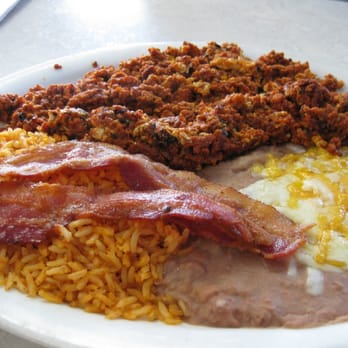 Mariscos El Puerto Escondido - Inglewood 1 - chorizo and egg breakfast - Mexican Near Me - Inglewood, California Mariscos El Puerto Escondido - Inglewood 1 - chorizo and egg breakfast - Mexican Near Me - Inglewood, California