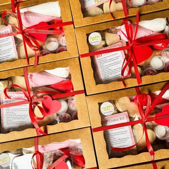 Sarah Ruth's Bakery - Valentine's Day DIY Cookie Kits - Desserts Near Me Sarah Ruth's Bakery - Valentine's Day DIY Cookie Kits - Desserts Near Me