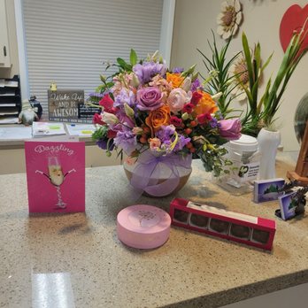 Stems Flower Bar - Flowers Balloons Chocolates and more - Florists Near Me Stems Flower Bar - Flowers Balloons Chocolates and more - Florists Near Me