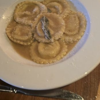 Primo Italia - Ravioli di Zucca, Ricotta, e Pistacchi - Italian Near Me - Torrance, California