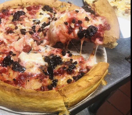 Pan y Pizza Pa' Ya- Irving Park by null
