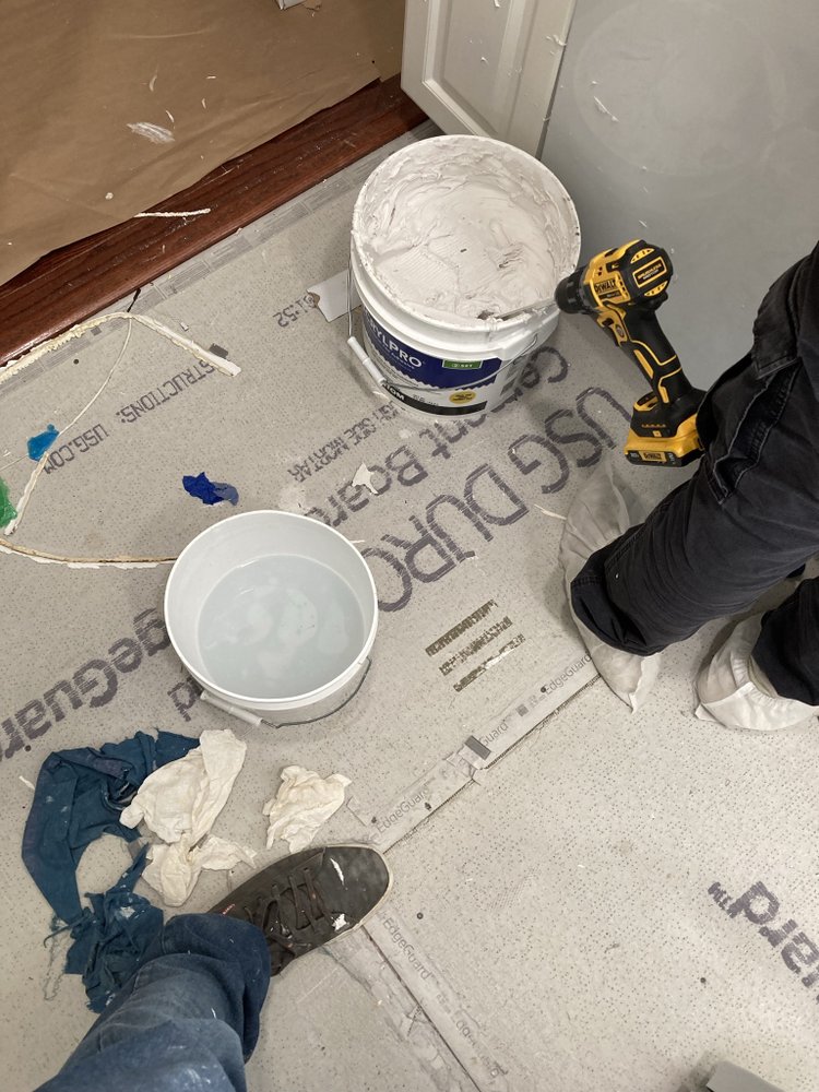 Slide of A&M Home Improvement