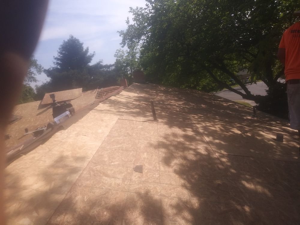 Slide of 530 Rain and Shine Roofing