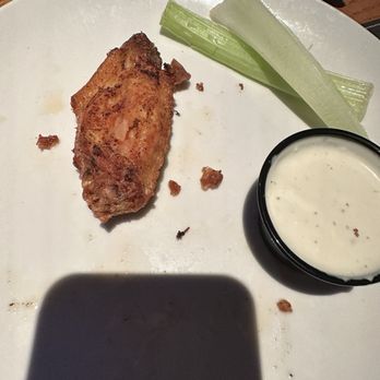 Glory Days Grill - Bone in Dry Rubbed Wings - Sports Bars Near Me - St. Petersburg, Florida Glory Days Grill - Bone in Dry Rubbed Wings - Sports Bars Near Me - St. Petersburg, Florida