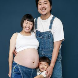 OHKINNY ENTERTAINMENT - Los Angeles Quick Photo Studio