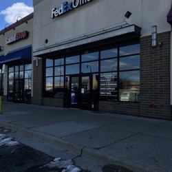 FedEx Office Print & Ship Center - FedEx store front