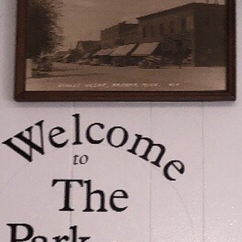 The Park Cafe - the entrance to the park cafe - Breakfast & Brunch Near Me - Braham, Minnesota