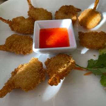 Simmering Pho Cafe - Crispy shrimp, served fried piping hot but the sauce was not that impressive - Vietnamese Near Me - Morgan Hill, California Simmering Pho Cafe - Crispy shrimp, served fried piping hot but the sauce was not that impressive - Vietnamese Near Me - Morgan Hill, California