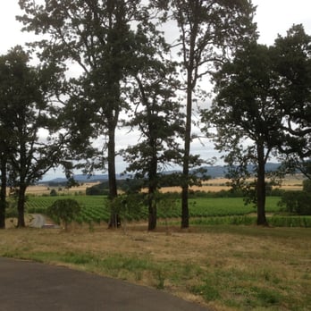 Johan Vineyards - Wineries Near Me - Rickreall, Oregon