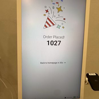 Tea Pulse - Self kiosk order number - Desserts Near Me - New York, New York