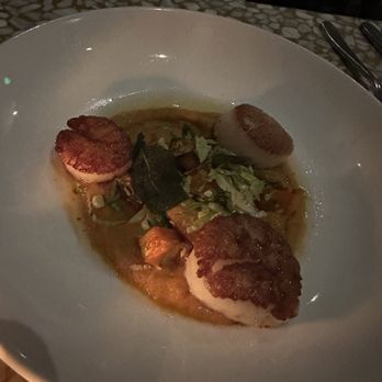 Manhattan Beach Post - DineLA seared scallops - New American Near Me - Manhattan Beach, California Manhattan Beach Post - DineLA seared scallops - New American Near Me - Manhattan Beach, California