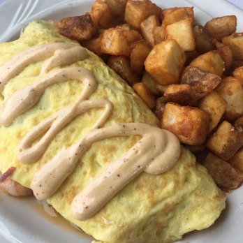 Moss Beach Distillery - Omelette and potatoes (brunch selection) - Seafood Near Me - Moss Beach, California