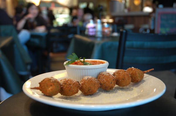 Pie Tanza 43 Photos 145 Reviews Pizza 1216 W Broad St Falls Church City Falls Church Va Restaurant Reviews Phone Number Menu