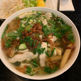 KV Noodle - D5. Chicken Rice Noodle with added veggies. Amazing. - Vietnamese Near Me - San Jose, California KV Noodle - D5. Chicken Rice Noodle with added veggies. Amazing. - Vietnamese Near Me - San Jose, California