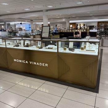Nordstrom Valley Fair - Department Stores Near Me - San Jose, California