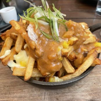 Pure Spirits - Crab poutine - Seafood Near Me - Toronto, Ontario