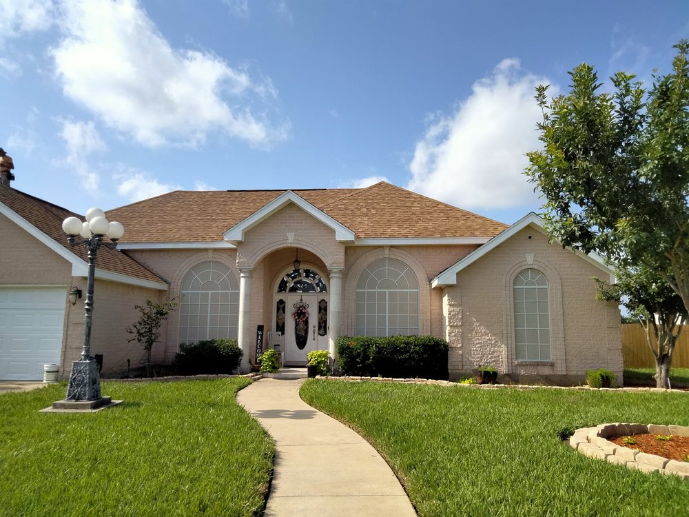Slide of South Texas Roofing