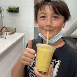 Juiceside - Mango madness. Kid approved.
