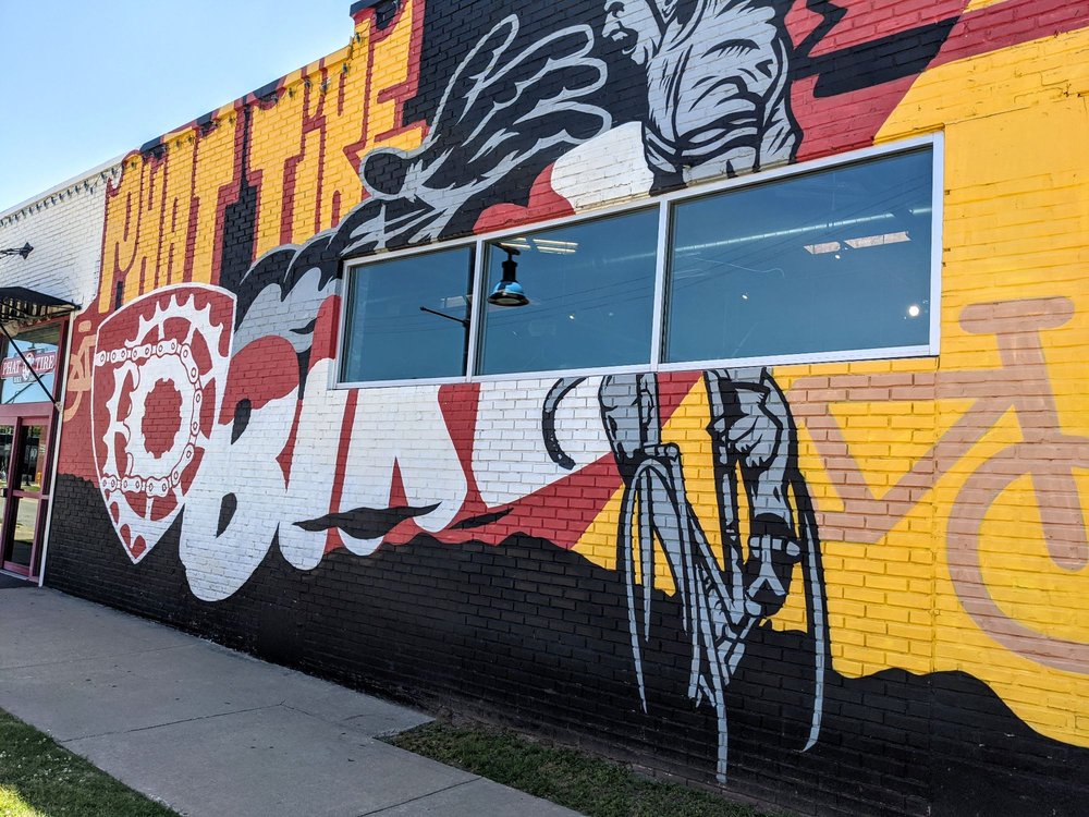 PHAT TIRE BIKE SHOP Updated May 2024 10 Reviews 420 E 2nd St