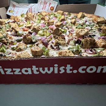 Pizza Twist - Pizza Near Me - Roseville, California Pizza Twist - Pizza Near Me - Roseville, California