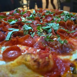Sicilian Oven - Mona Lisa pizza, freshest ingredients