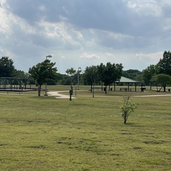 Heritage Park - Parks Near Me - Glenn Heights, Texas
