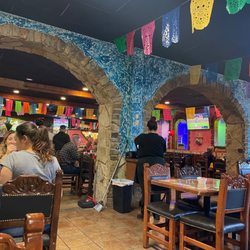 Patron Grill - Dining area